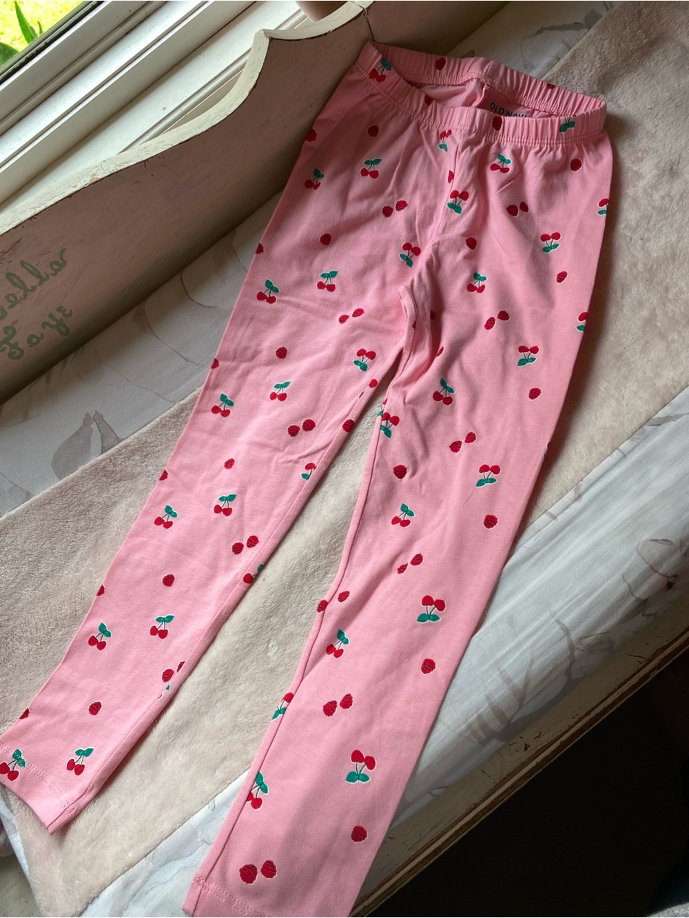 Old Navy 3 pack of leggings